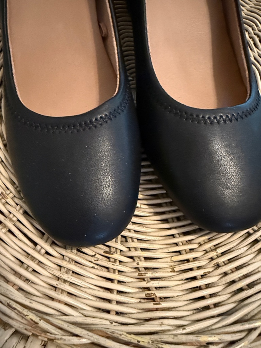 Classic Black Block Heel Faux Leather Pumps - Picture 5 of 6